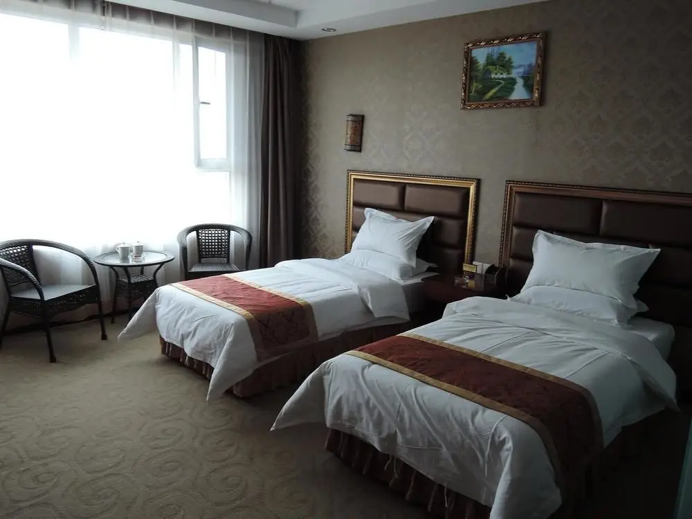 Тайюань: Taiyuan Weibao Business Hotel