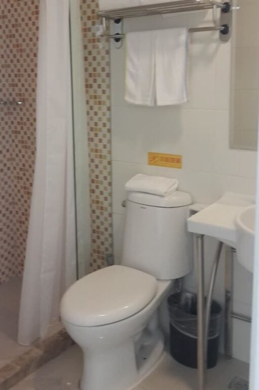 Шанхай: Home Inn - Shanghai Jiangqiao Wanda Plaza Branch