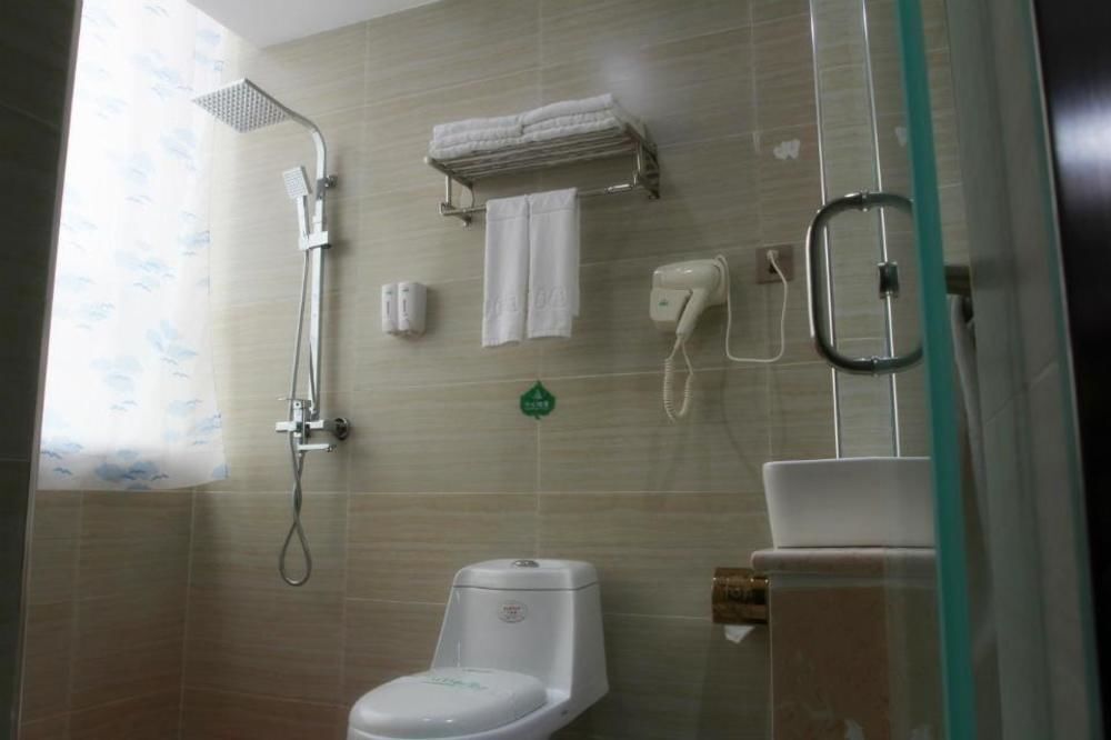 Гуанъюань: Kaifeng Hotel