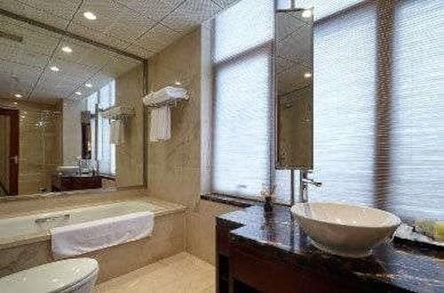 Чанчжоу: Ramada Plaza Suites Hotel Changzhou