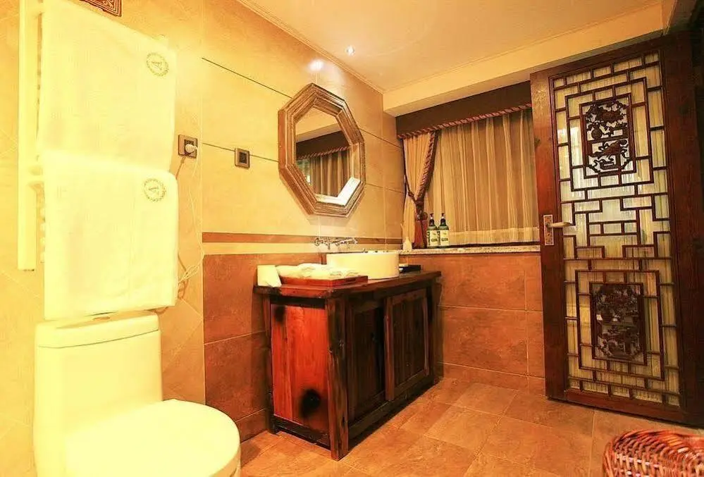 Лицзян: Lijiang Zhongyuehui Hotel