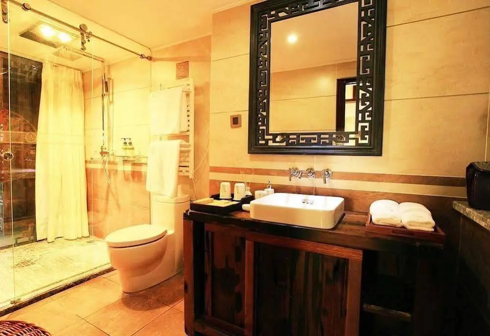 Лицзян: Lijiang Zhongyuehui Hotel