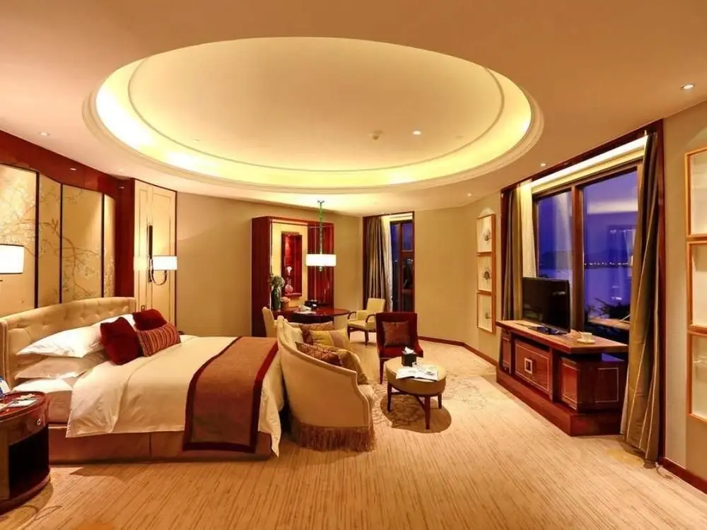 Уси: Hubing Spring Season Hotel