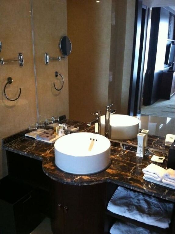 Уси: Qilong Garden Hotel - Wuxi