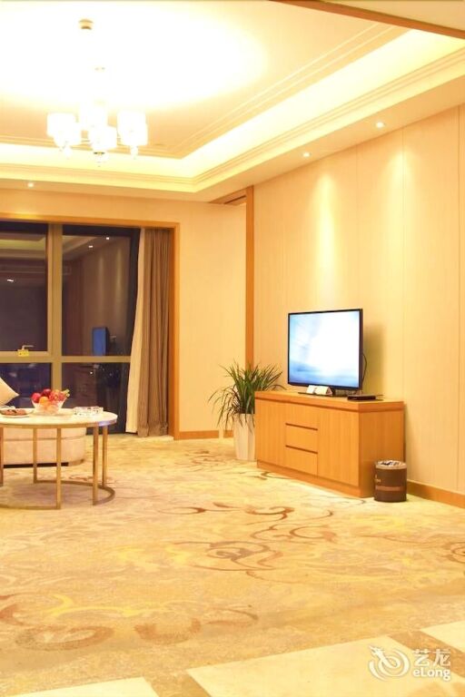 Шанхай: Crown International Exhibition Hotel Kunshan