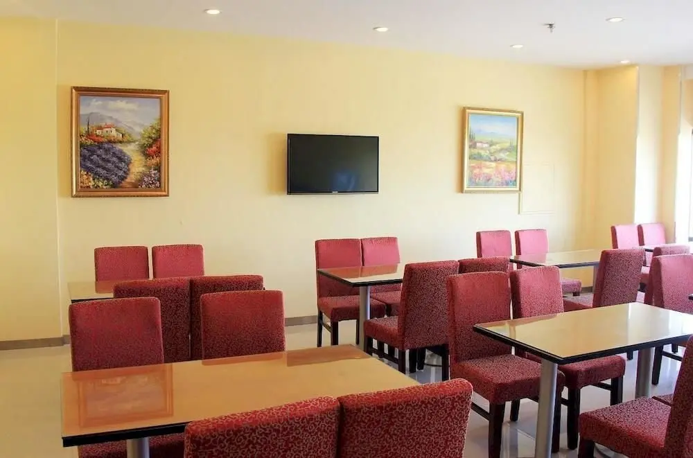 Шанхай: Hanting Hotel Shanghai Rongmei Road