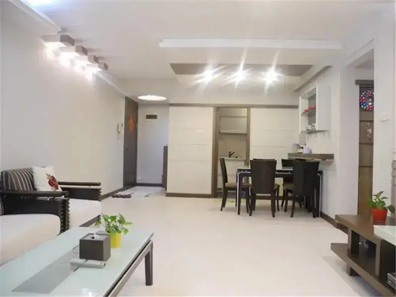 Шэньчжэнь: Shenzhen Leyi Family Apartment