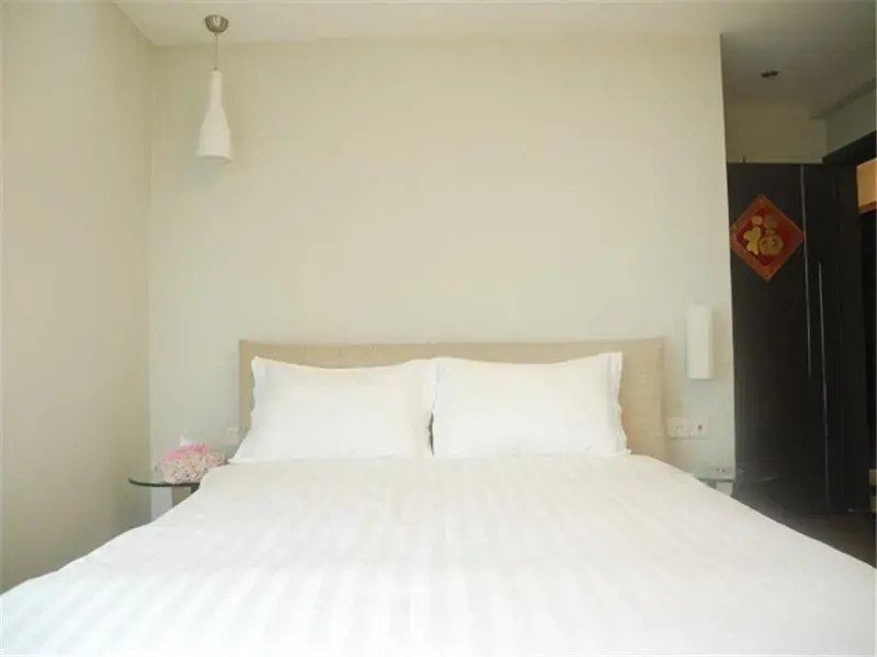 Шэньчжэнь: Shenzhen Leyi Family Apartment