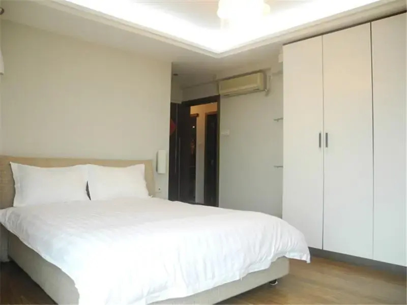 Шэньчжэнь: Shenzhen Leyi Family Apartment