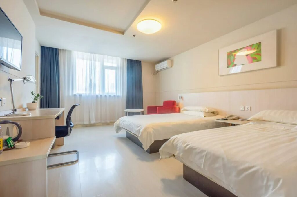 Циндао: Jinjiang Inn Qingdao Chongqing South Road Maidelong Branch