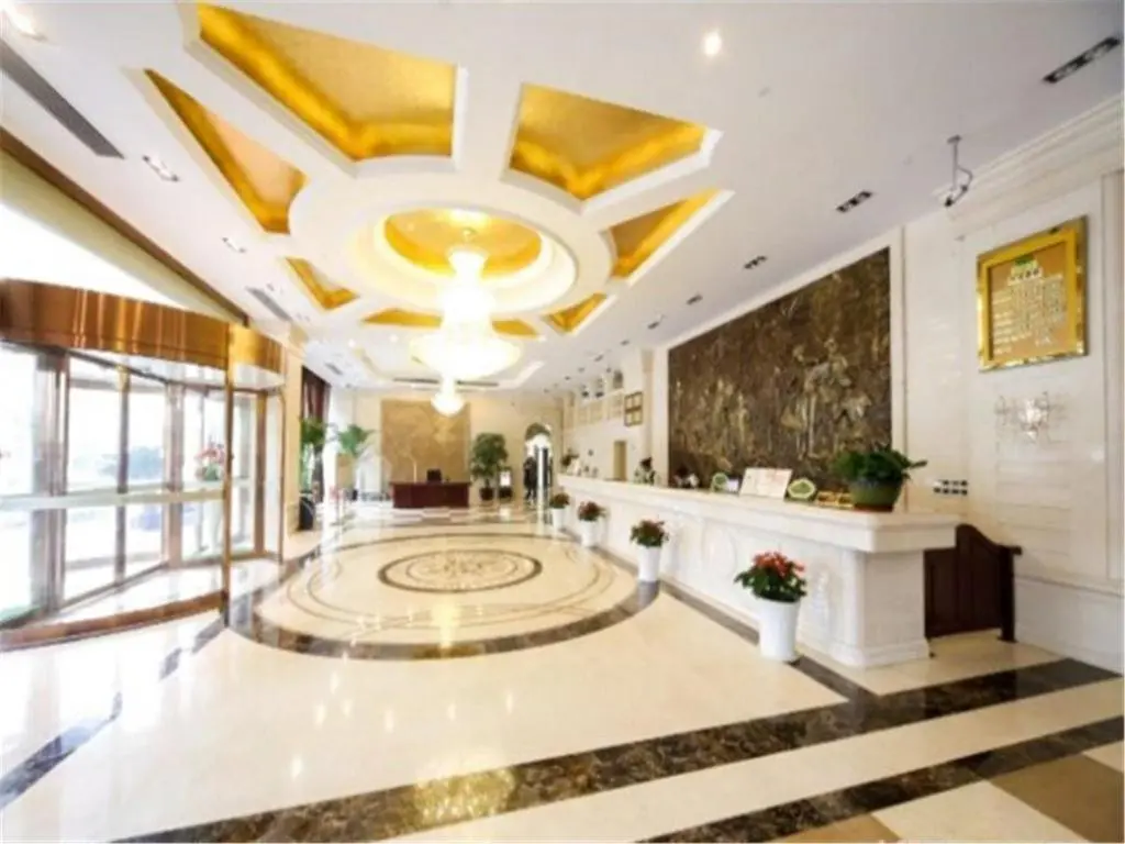 Шанхай: Vienna Hotel Shanghai Hongqiao Airport Jiuting