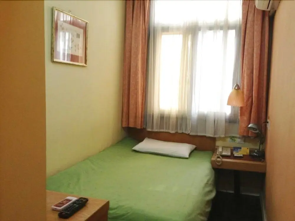Шанхай: Home Inn