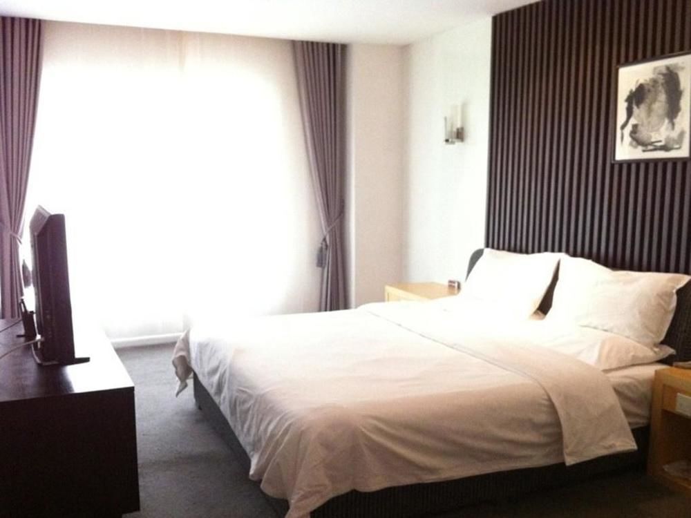 Zibo Gold Hotel — фото 1