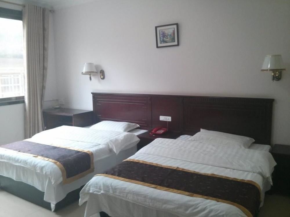 Гуйлинь: Guilin Anyi Hotel