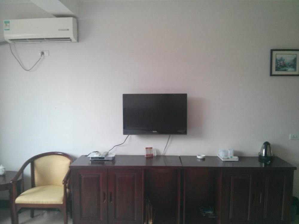 Гуйлинь: Guilin Anyi Hotel