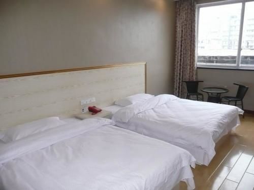 Гуйлинь: Lime Hotel (Guilin Railway Station Branch)