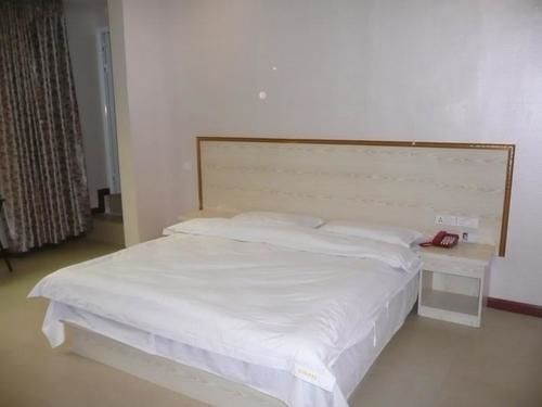 Гуйлинь: Lime Hotel (Guilin Railway Station Branch)