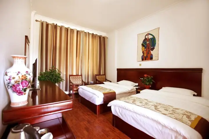 Дали: Liuliu Express Chain Inn Dali Old City