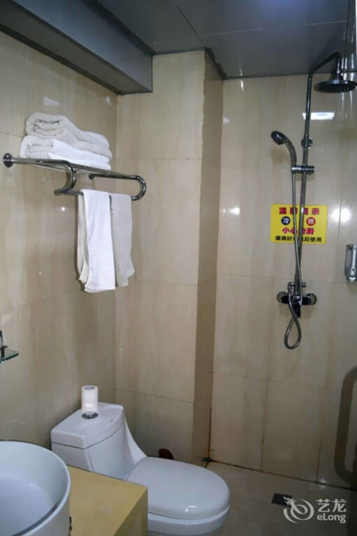 Baidu Yangguang Express Hotel — фото 1
