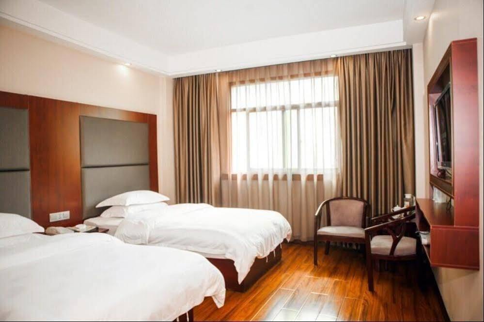 Сянси: Jin Dun Hotel