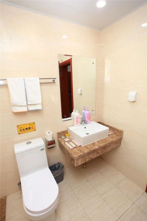 Циндао: Qingdao Yihe Meijia Hotel