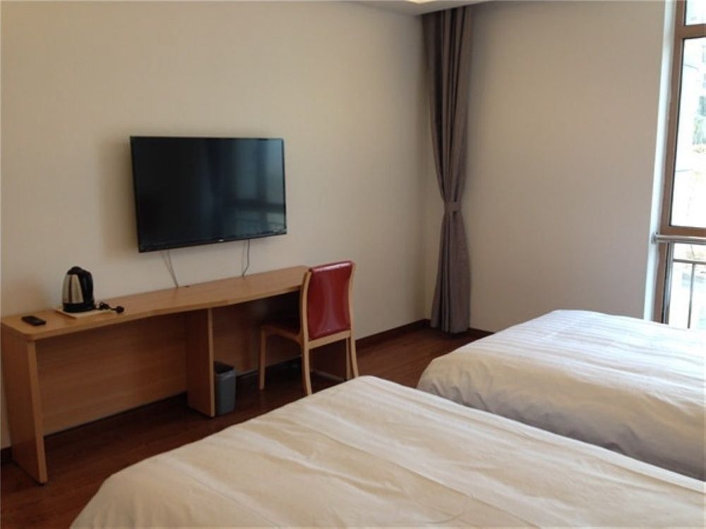 Циндао: Qingdao Yihe Meijia Hotel