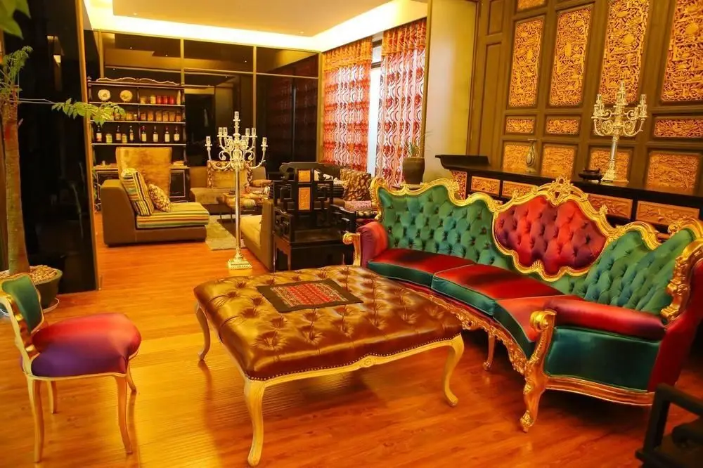 Дали: Qinglu Shangzhai Art Hotel