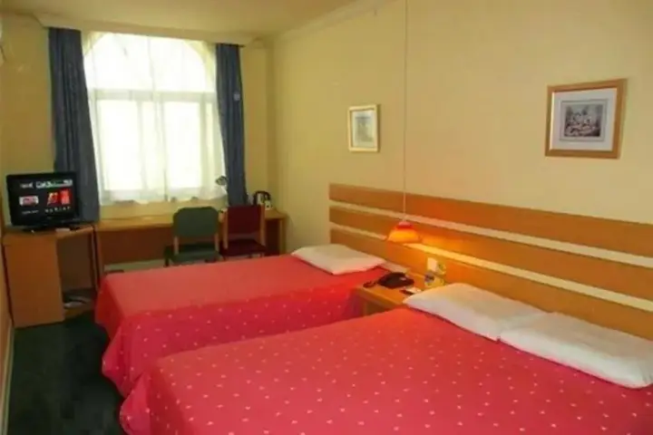 Шанхай: Home Inn