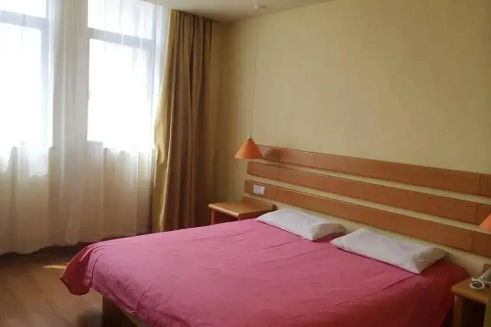 Шанхай: Home Inn