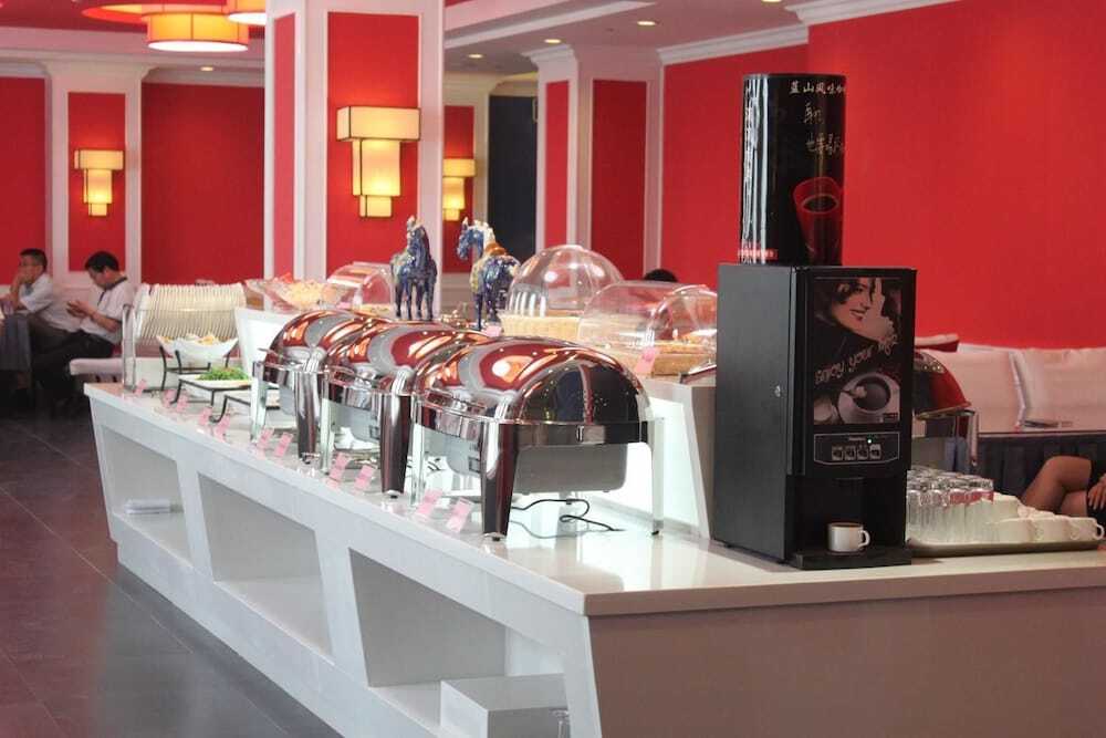 Чжэнчжоу: Kunlun Leju Business Hotel