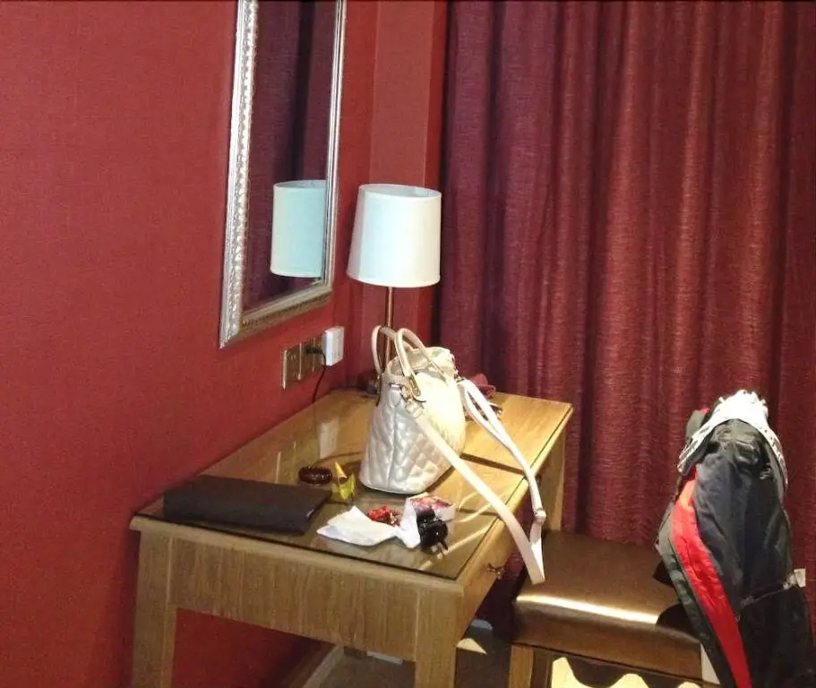Чжэнчжоу: Kunlun Leju Business Hotel