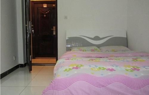 Чэнду: Jinmeiju Apartment
