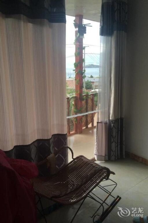 Лицзян: Lugu Lake Yimosuo Inn