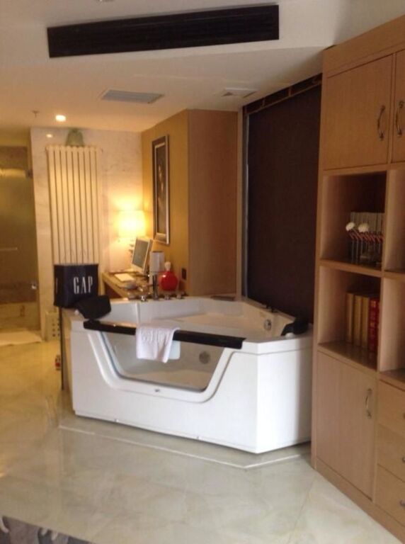 Чжэнчжоу: Zhengzhou Goodnight Hotel