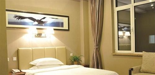 Лункоу: Yiya Business Hotel