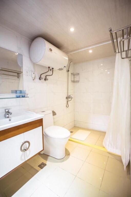 Шанхай: U Me Apartment