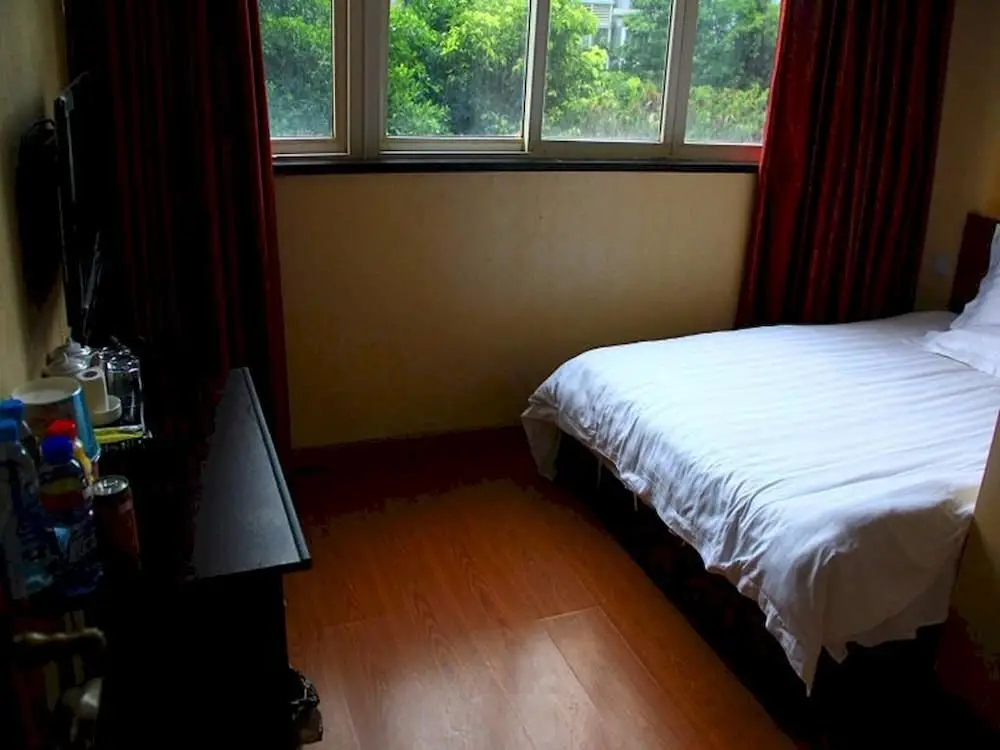 Чунцин: Chongqing Longfeng Business Hotel