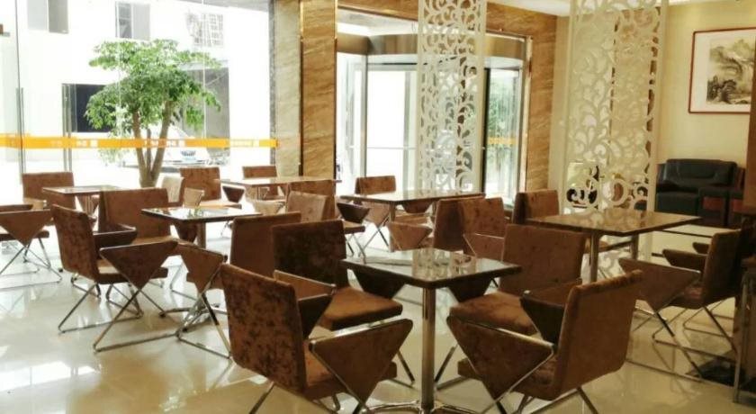 Наньчан: Nanchang Huyou Boutique Hotel Bayi Square Railway Station