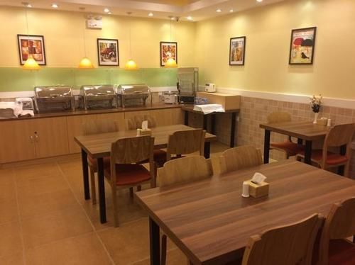 Бэйшоу: Home Inn Liaoyuan Xining Road Sanbaihuo Post Office