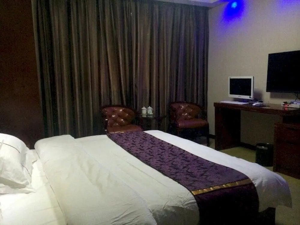 Хуайнань: Fengtai Victoria Business Hotel