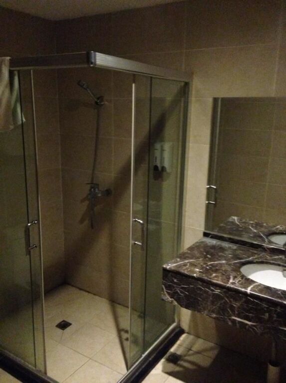 Ухань: Wuha Haojing Hotel