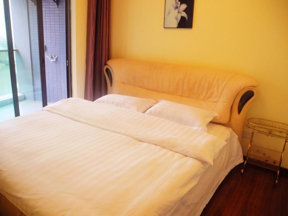 Чунцин: Chongqing Haitian Serviced Apartment