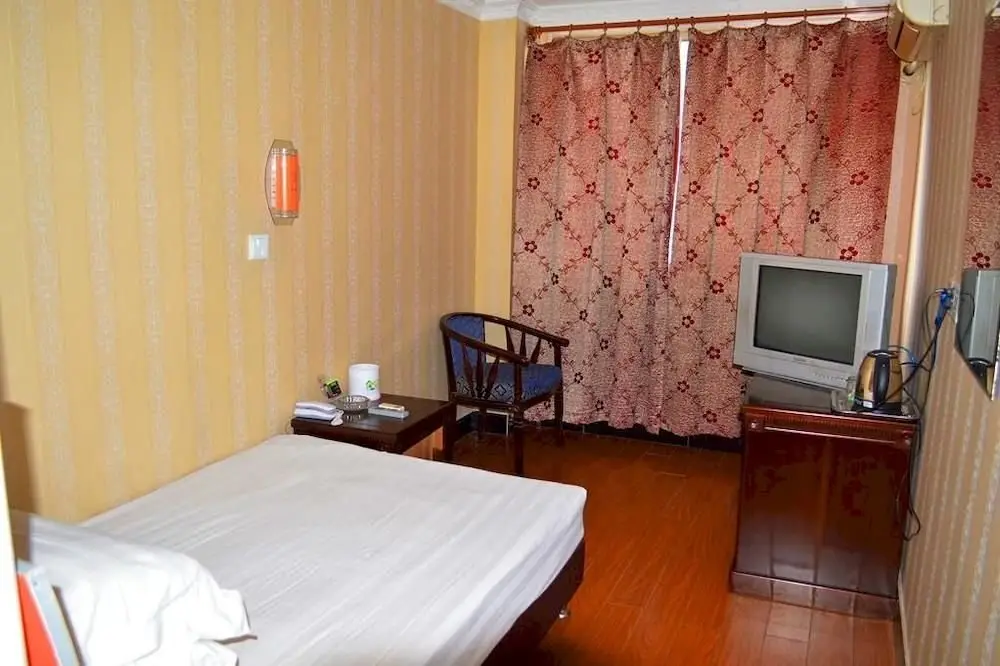 Шанхай: Shanghai Tiandu Hotel
