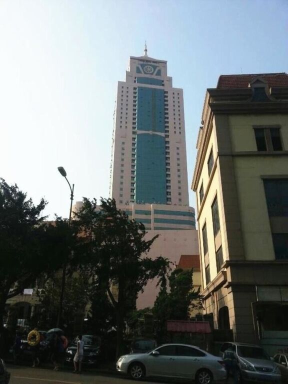 Циндао: Qingdao Baifusheng Business Hotel