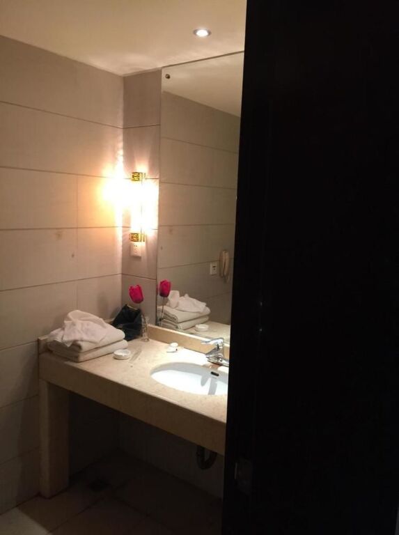 Zhengzhou Hailong Hotel — фото 1