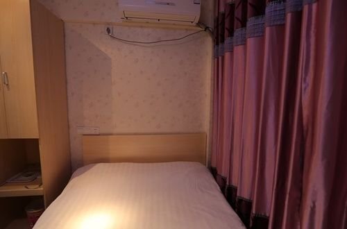 Шанхай: Kunshan Zhouzhuang Zhenzhen Inn