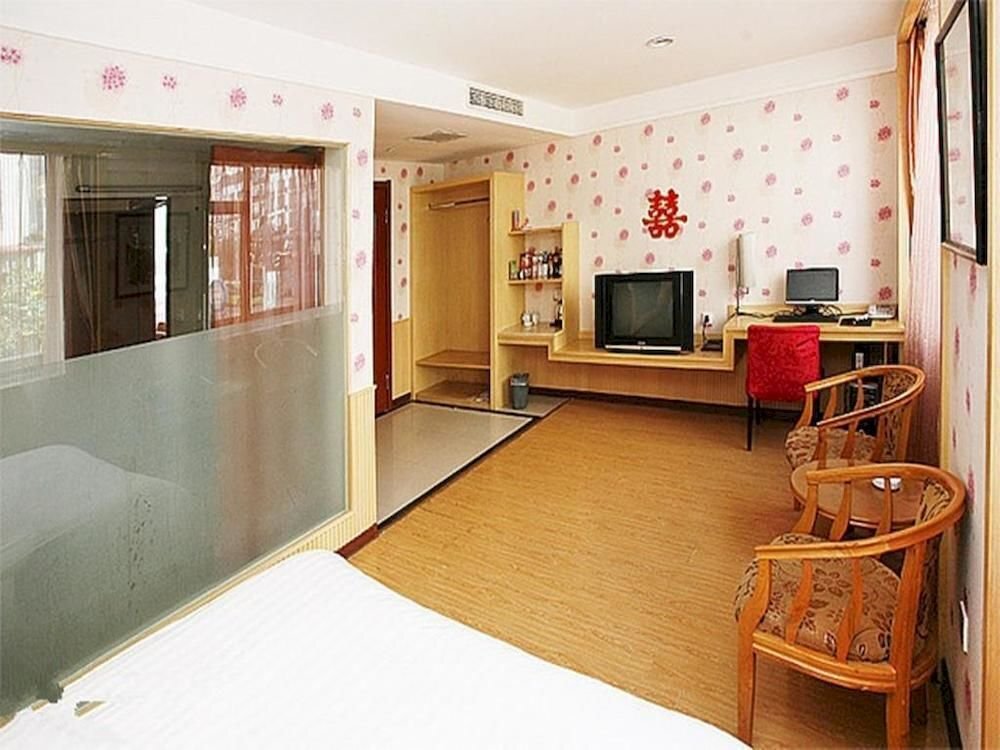 Бенкси: Benxi Xiangying Business Hotel