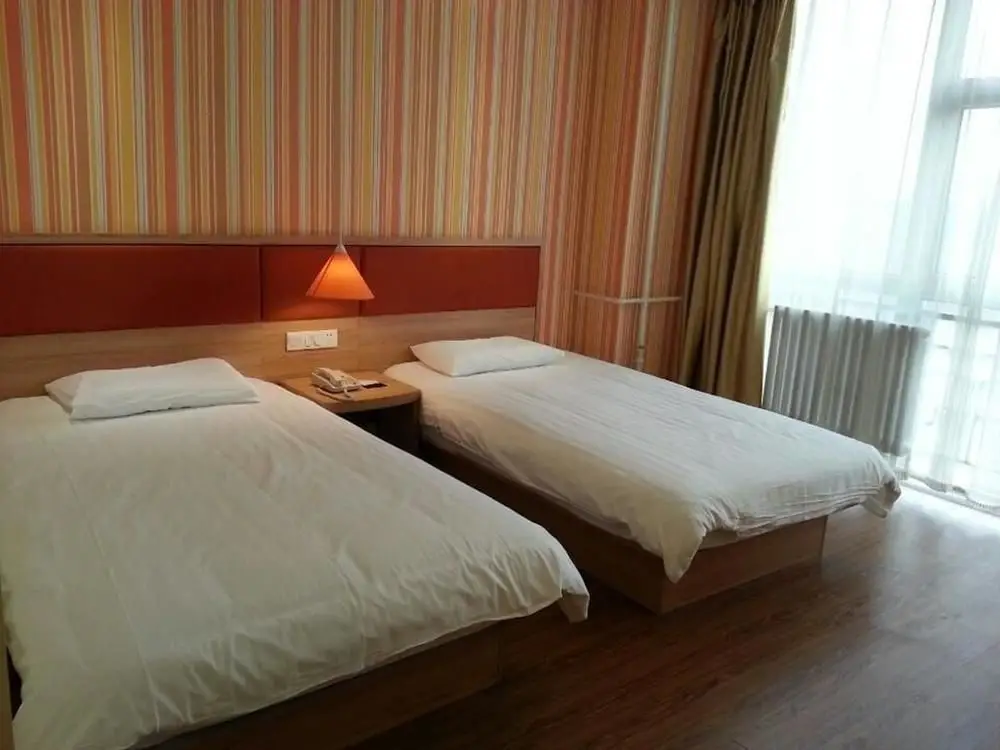 Сиань: Home Inns