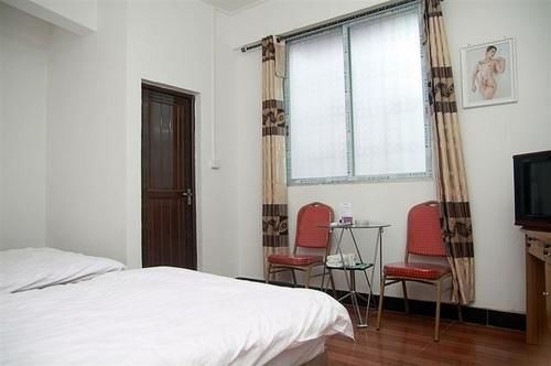 Гуанчжоу: Guangzhou Yaju Apartment