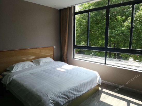 Уси: Pengfei Express Inn